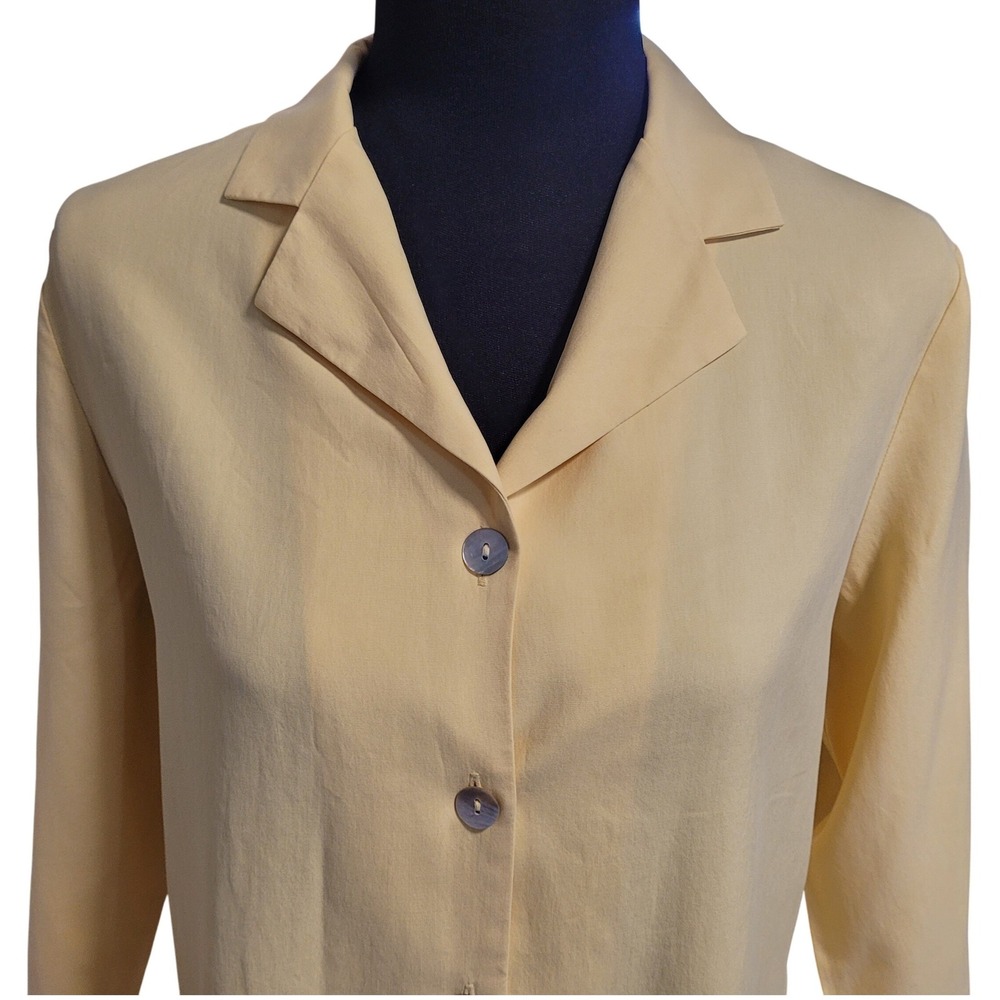 Butter Yellow Blouse M Sandwash Silk‎ Vintage 90s Button Up 3/4 Sleeve - Picture 2 of 5